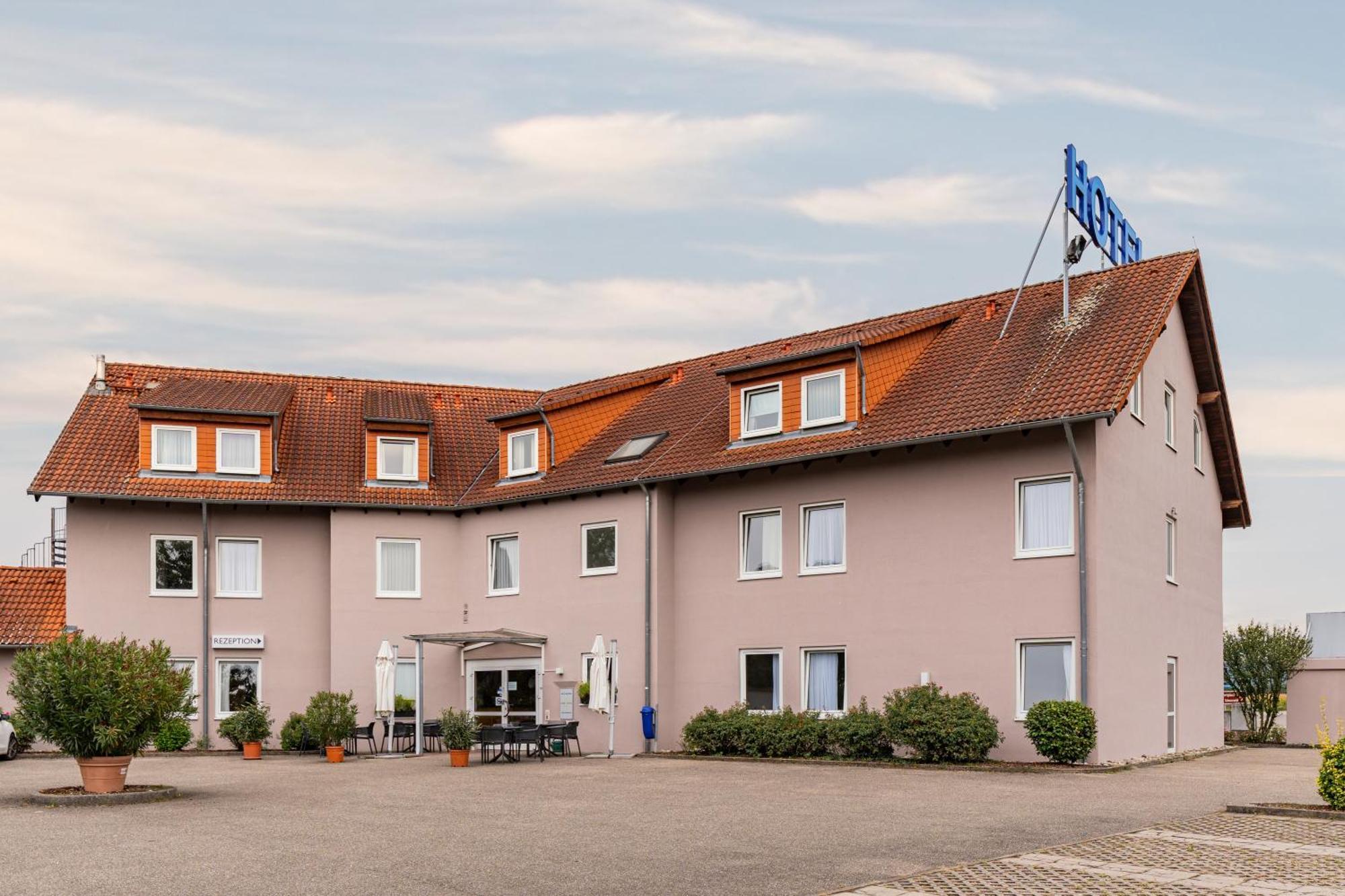 Euro-Hotel Kappel-Grafenhausen Eksteriør bilde
