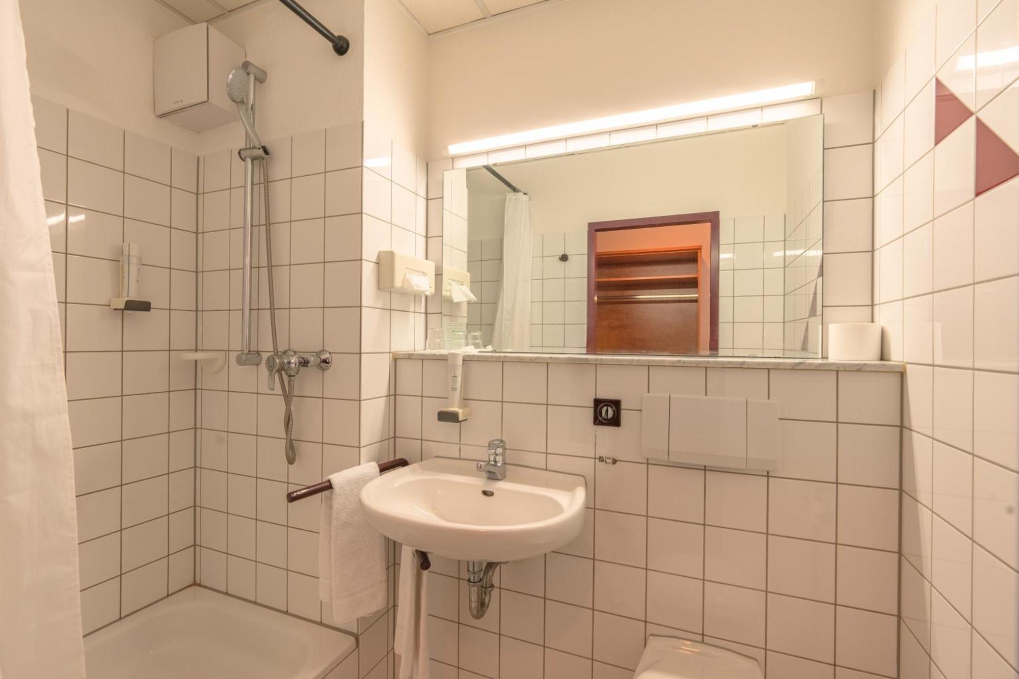 Euro-Hotel Kappel-Grafenhausen Eksteriør bilde