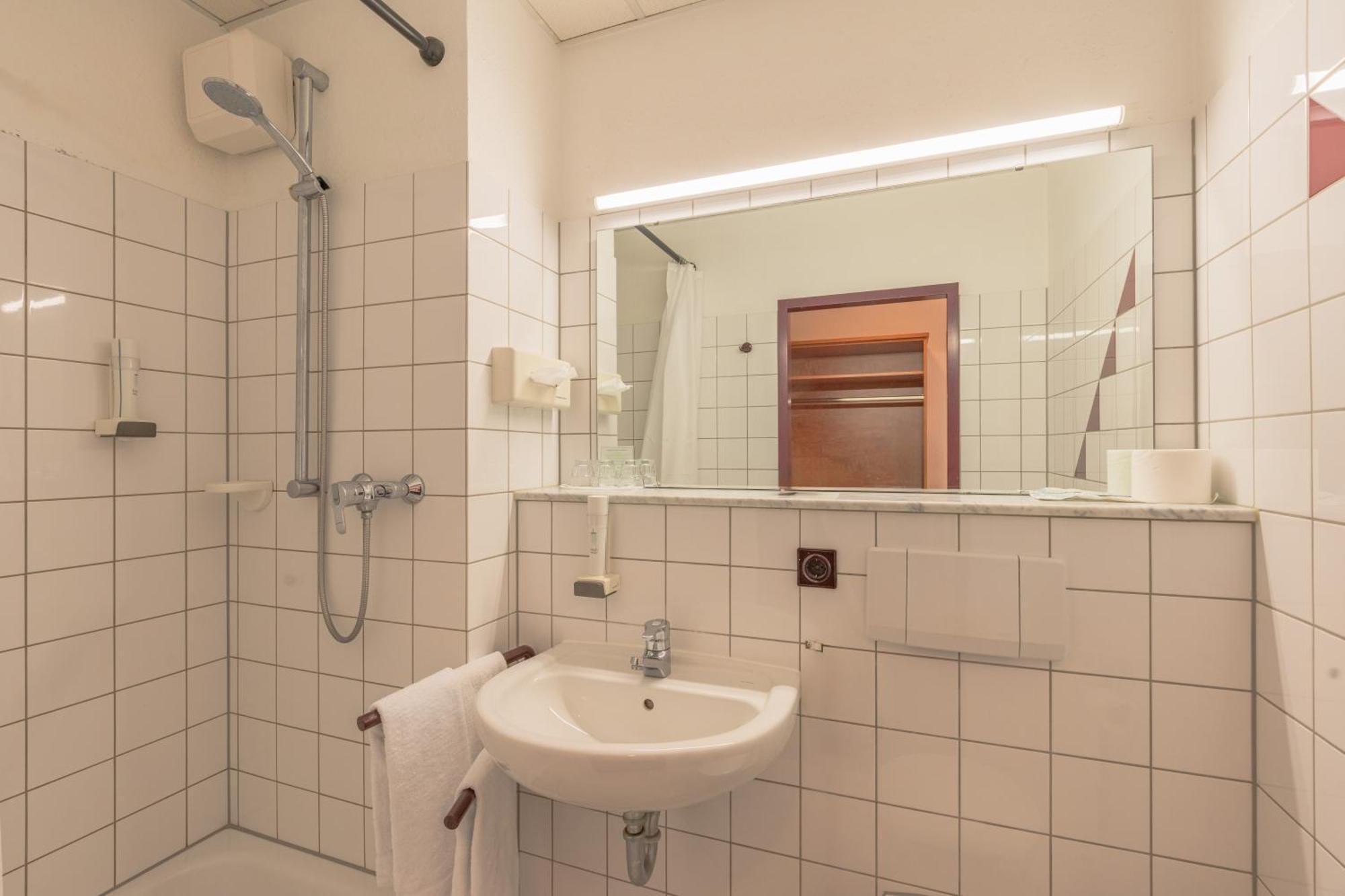 Euro-Hotel Kappel-Grafenhausen Eksteriør bilde