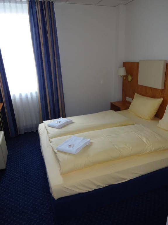 Euro-Hotel Kappel-Grafenhausen Eksteriør bilde